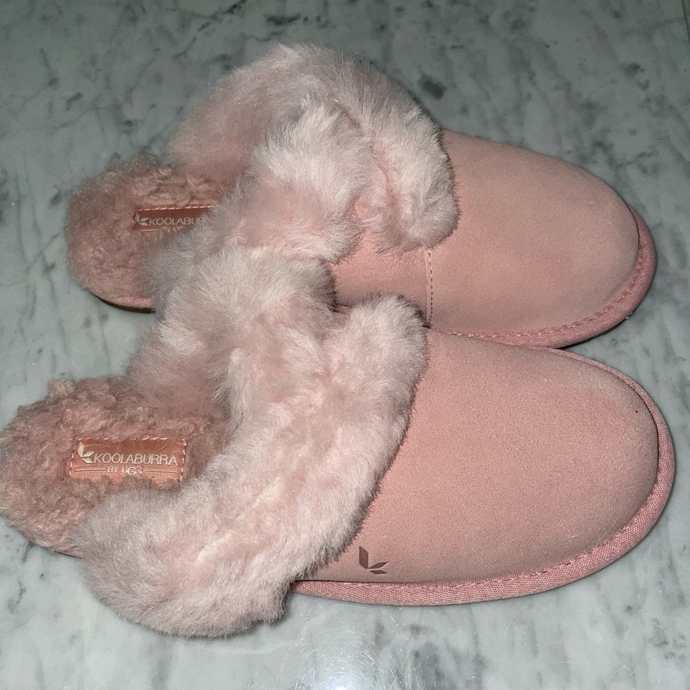 Koolaburra by Ugg Pink Slippers